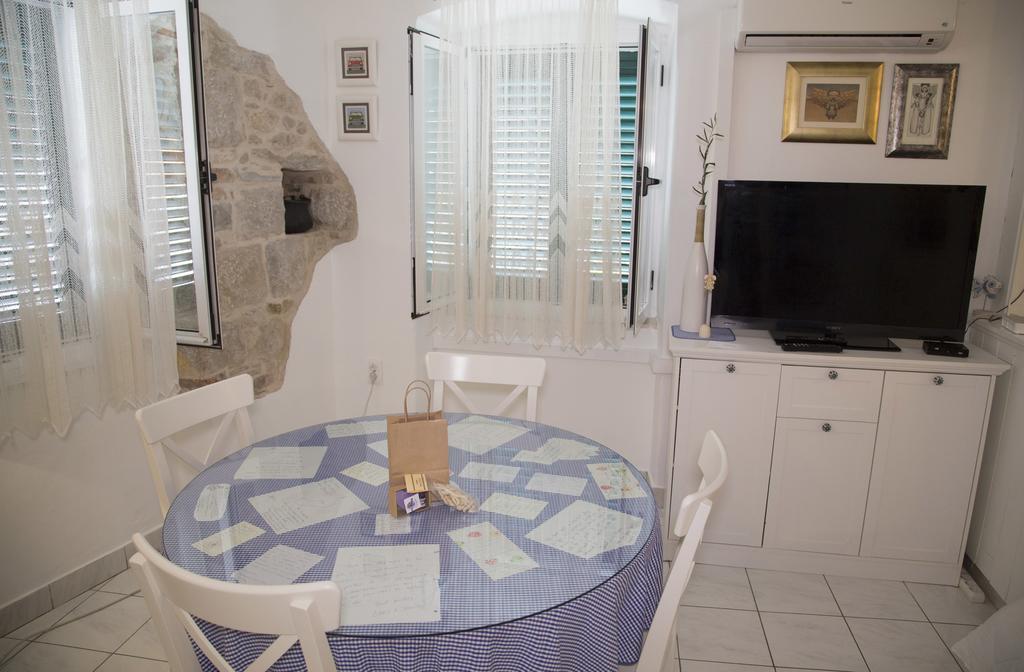 Apartment Pina *
